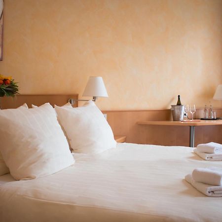 Hotel Bremerhof Kaiserslautern Pokoj fotografie